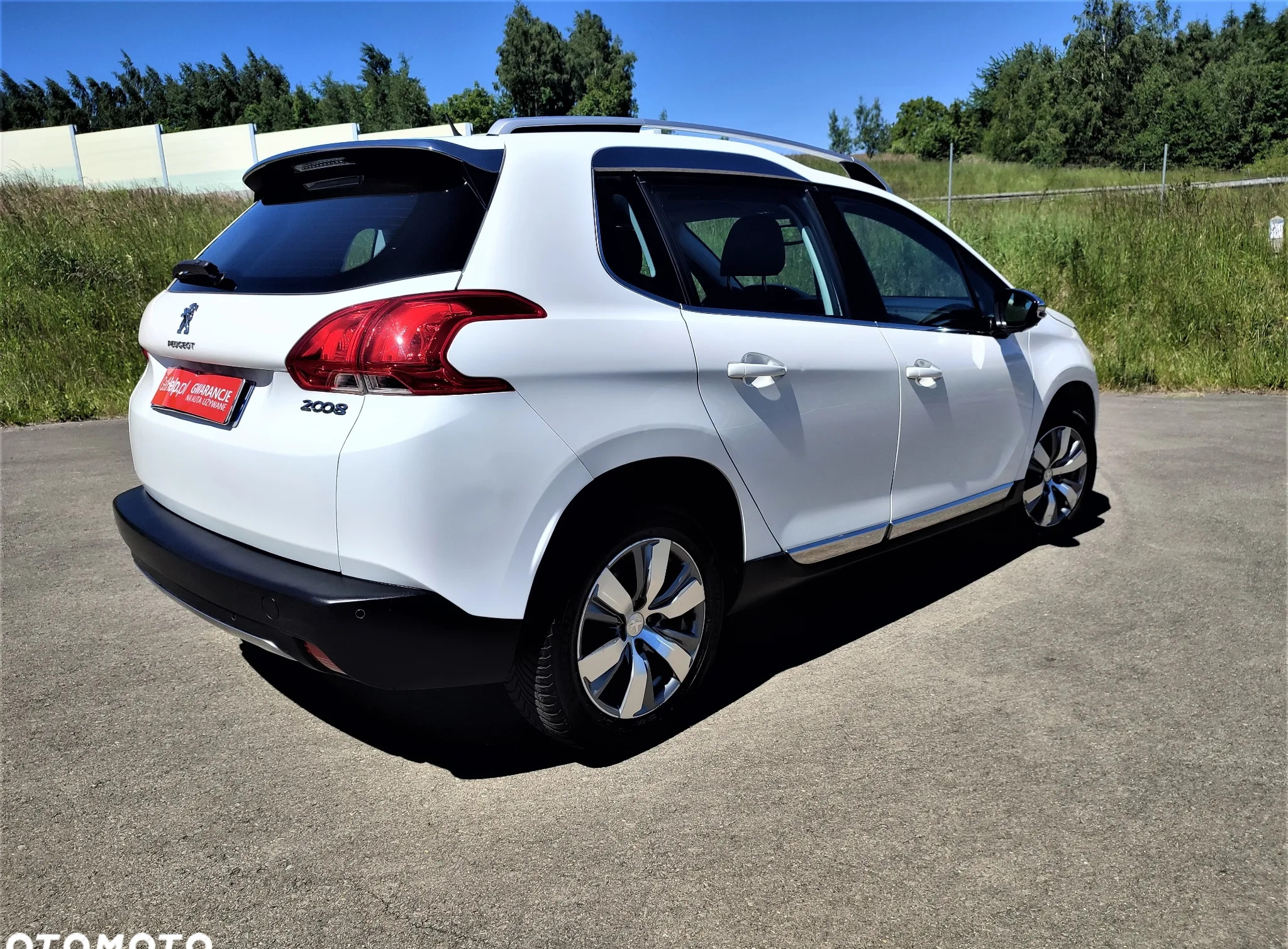 Peugeot 2008 cena 36900 przebieg: 141000, rok produkcji 2014 z Przedecz małe 562